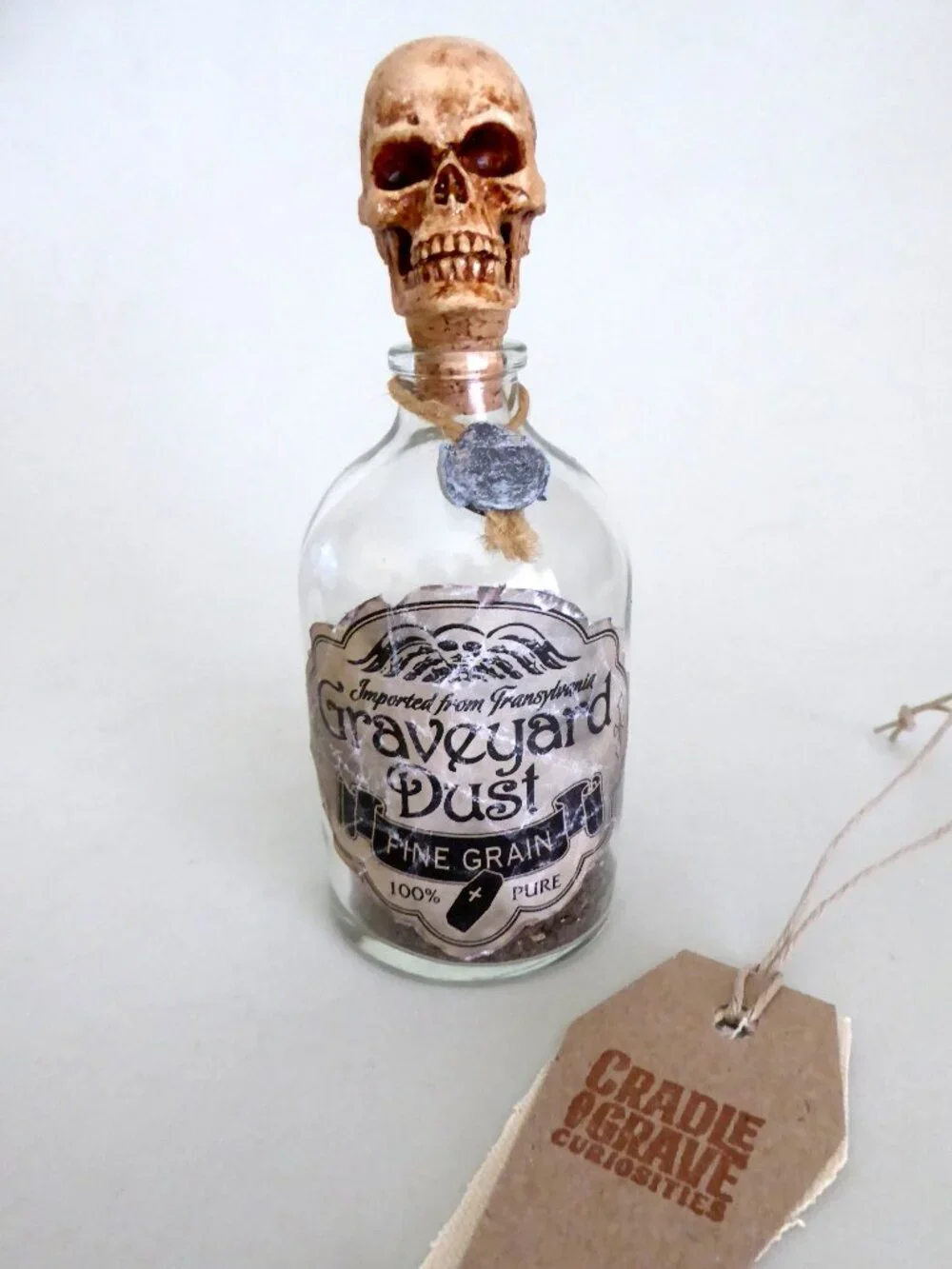 NEW GLASS APOTHECARY BOTTLE GRAVEYARD DUST GOTHIC ODDITY PROP HARRY POTTER